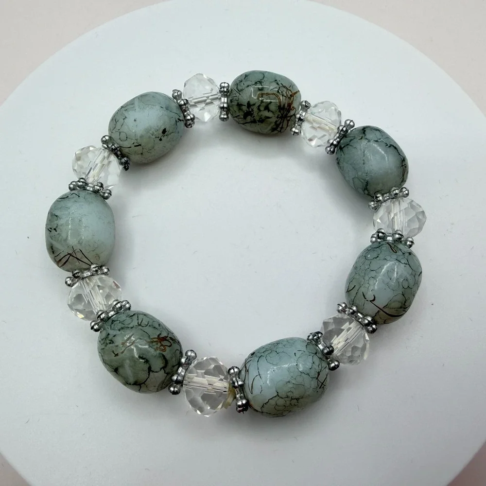 Vintage Silver Tone Beaded Stretch Bracelet Green Simulated Turquoise Glass Boho